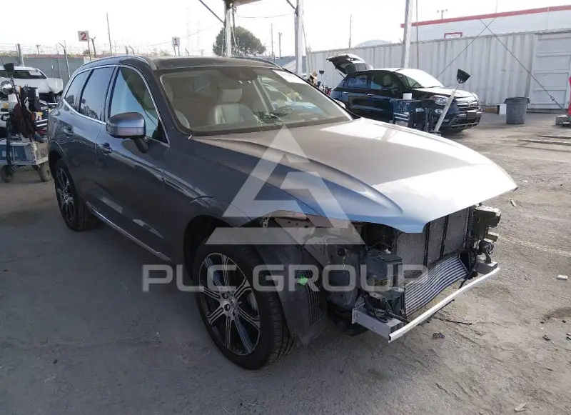 2019 Volvo XC60 photo