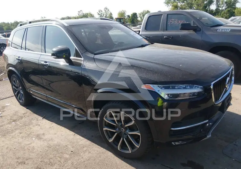 2019 Volvo XC90 photo