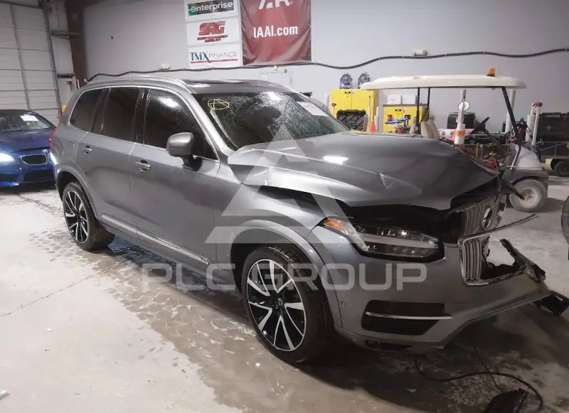 2019 Volvo XC90 фото