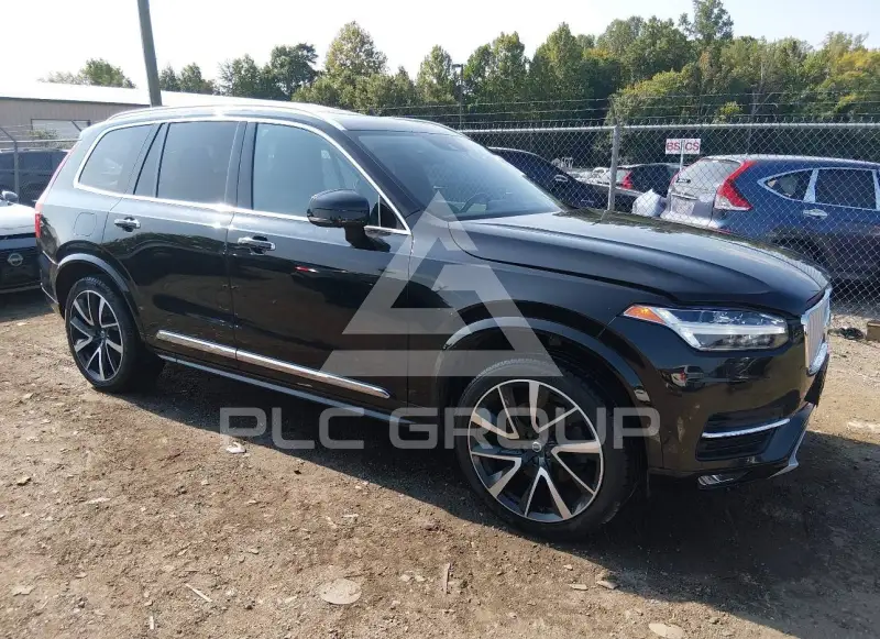 2019 Volvo XC90 photo