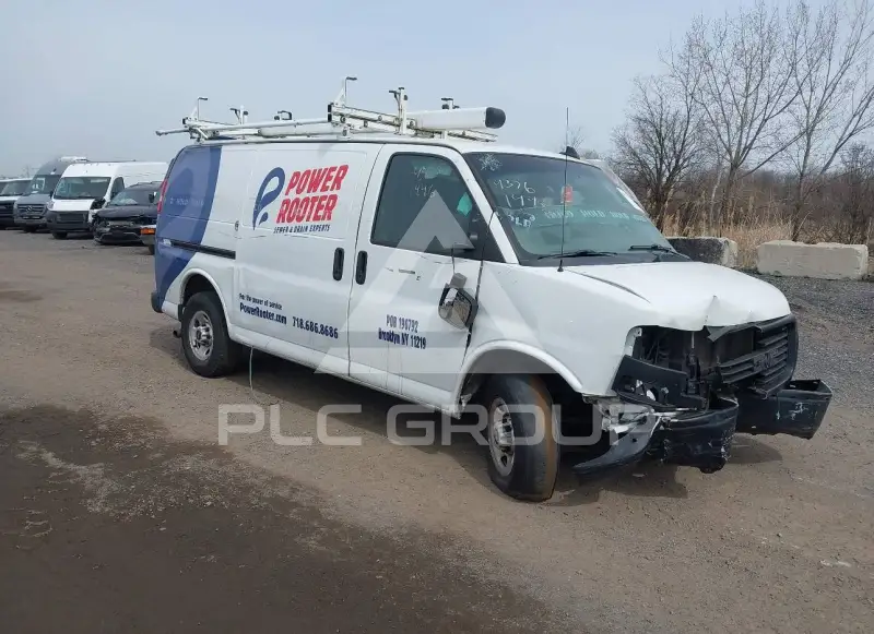 2019 GMC SAVANA photo