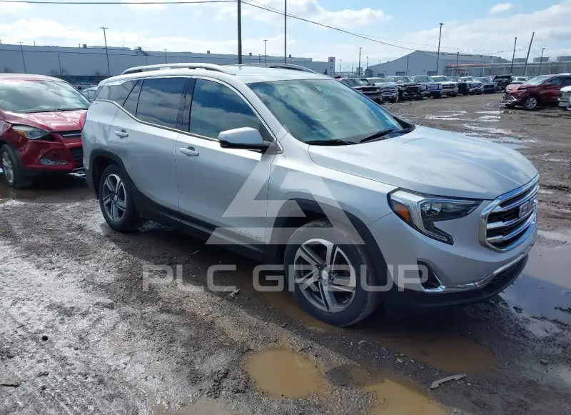 2019 GMC TERRAIN photo