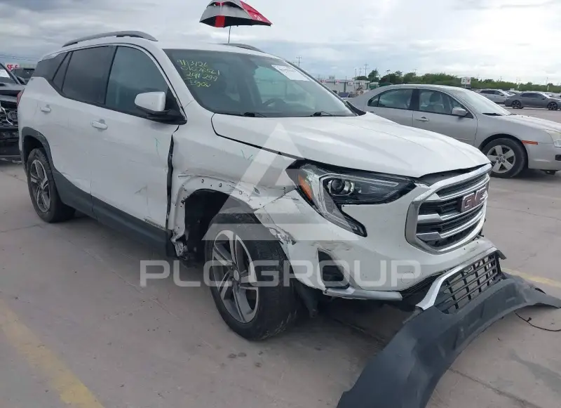 2019 GMC TERRAIN photo