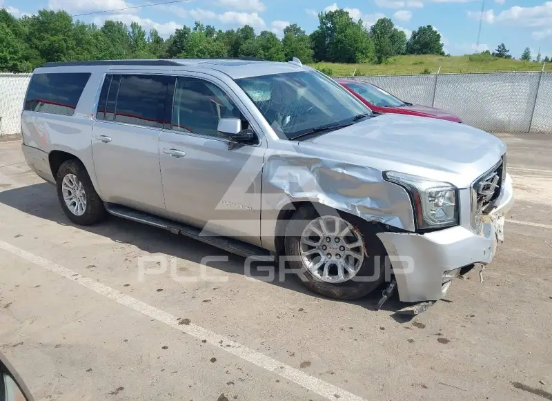 2019 GMC YUKON photo
