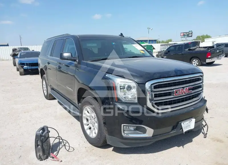 2019 GMC YUKON photo