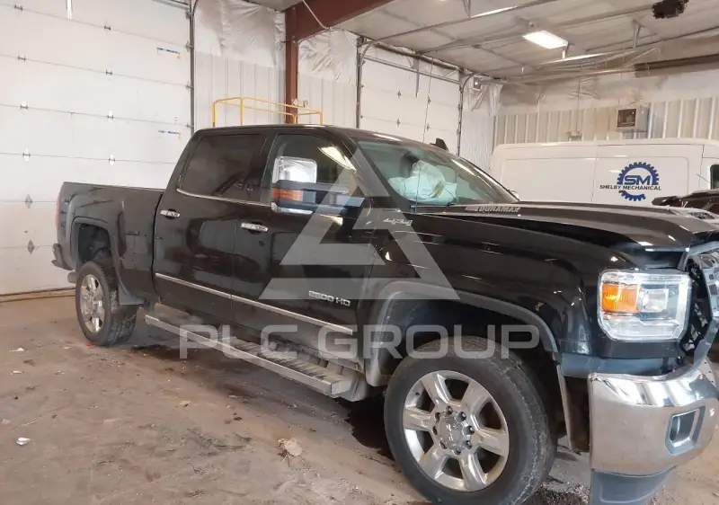 2019 GMC Sierra photo