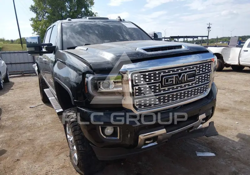 2019 GMC Sierra photo