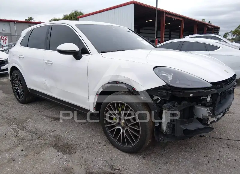 2019 Porsche Cayenne photo