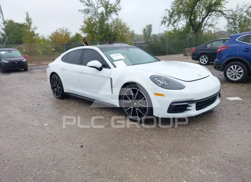 2019 Porsche Panamera фото