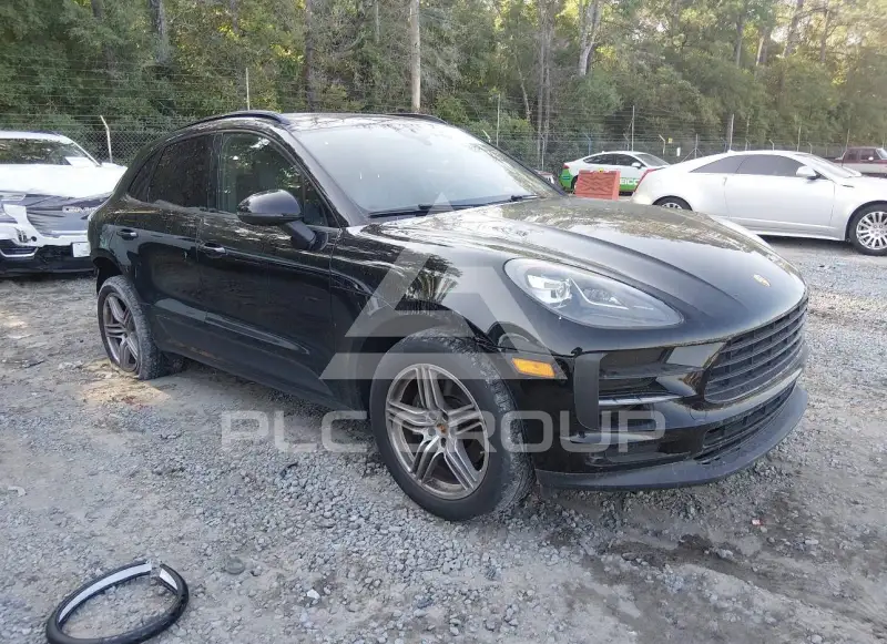 2019 Porsche MACAN photo