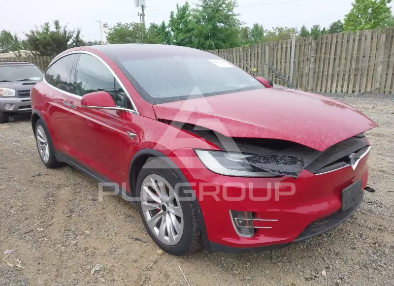 2019 Tesla Model X фото