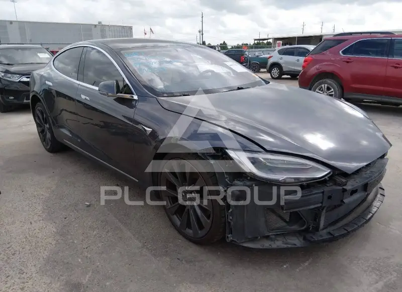 2019 Tesla Model S photo