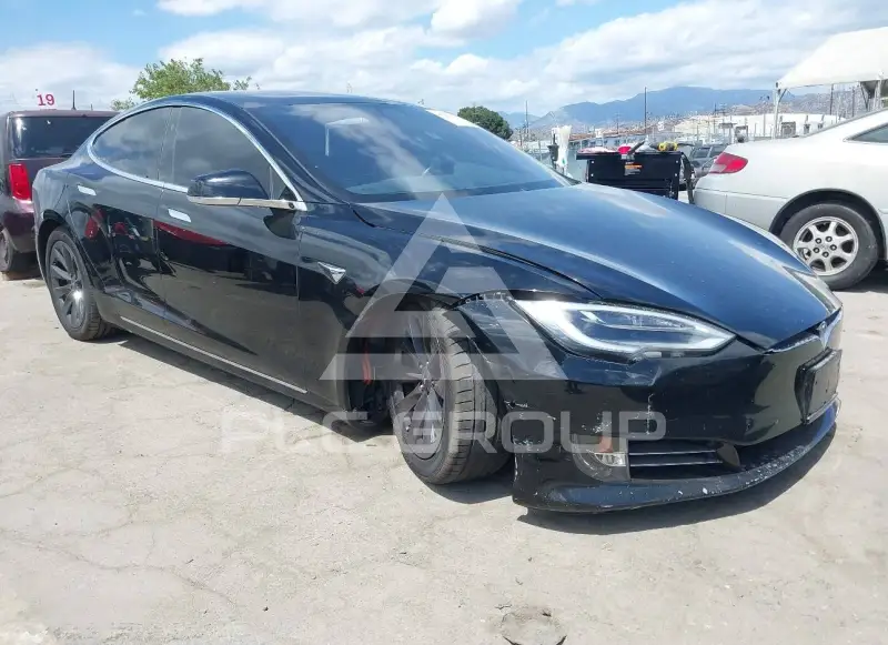 2019 Tesla Model S фото