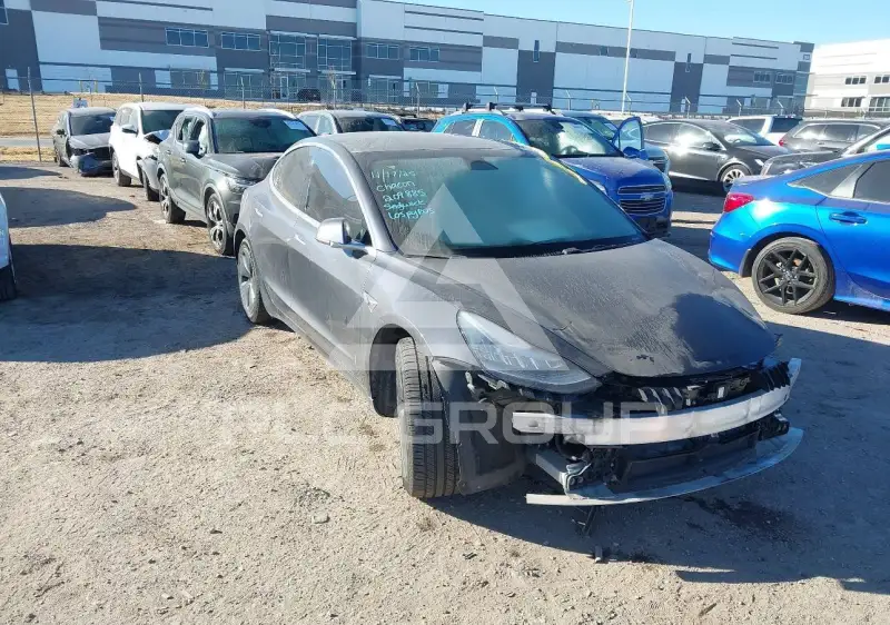 2019 Tesla Model 3 фото
