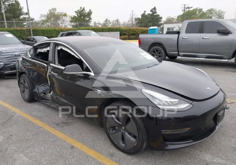 2019 Tesla Model 3 photo