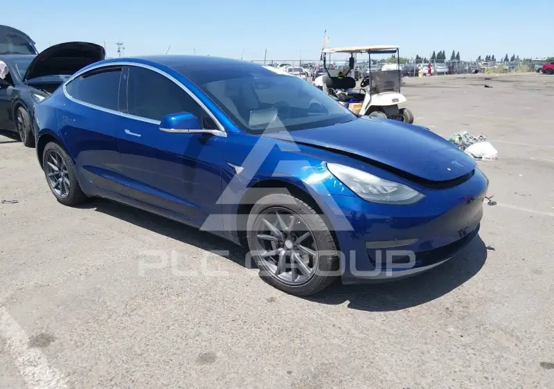 2019 Tesla Model 3 фото
