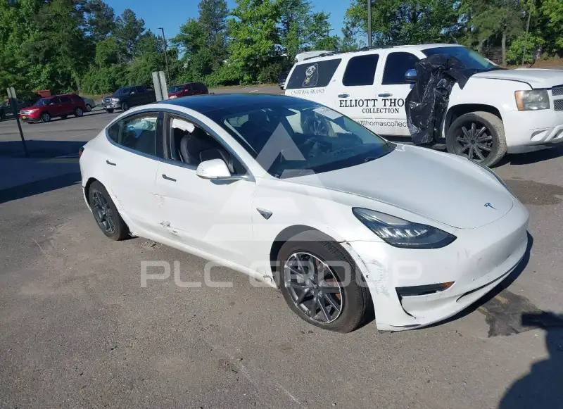 2019 Tesla Model 3 фото