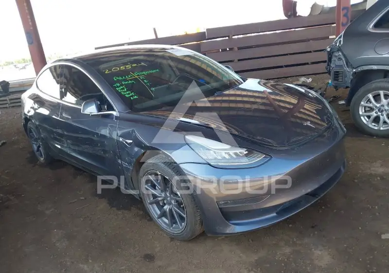2019 Tesla Model 3 фото