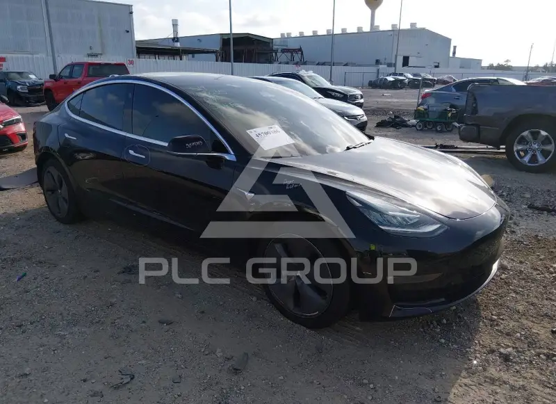 2019 Tesla Model 3 фото