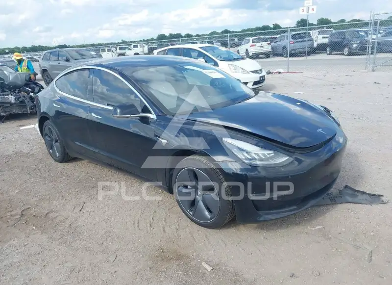 2019 Tesla Model 3 фото