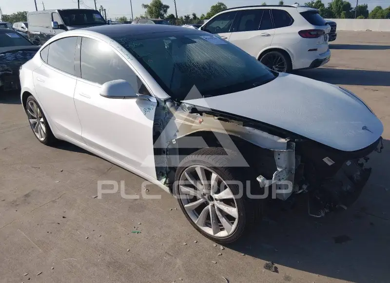 2019 Tesla Model 3 фото