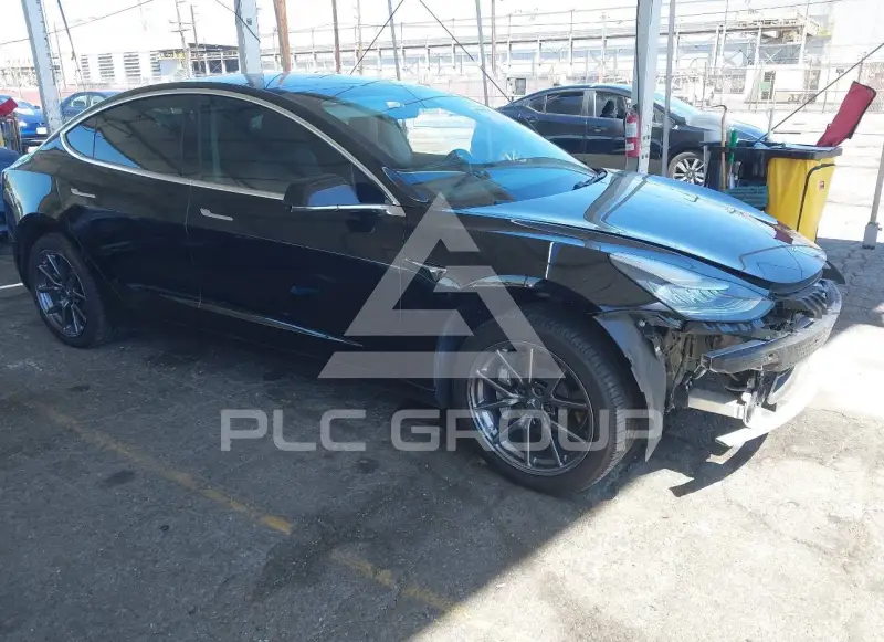2019 Tesla Model 3 фото