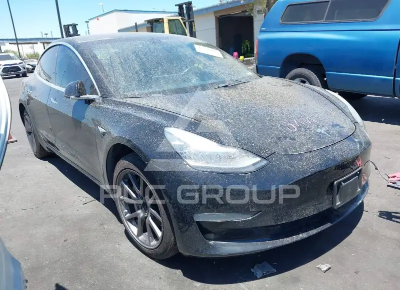 2019 Tesla Model 3 фото
