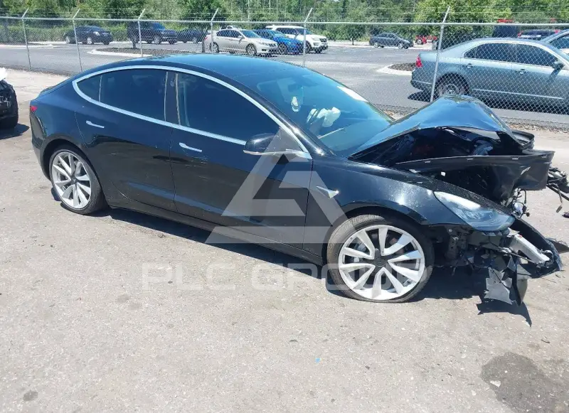 2019 Tesla Model 3 фото