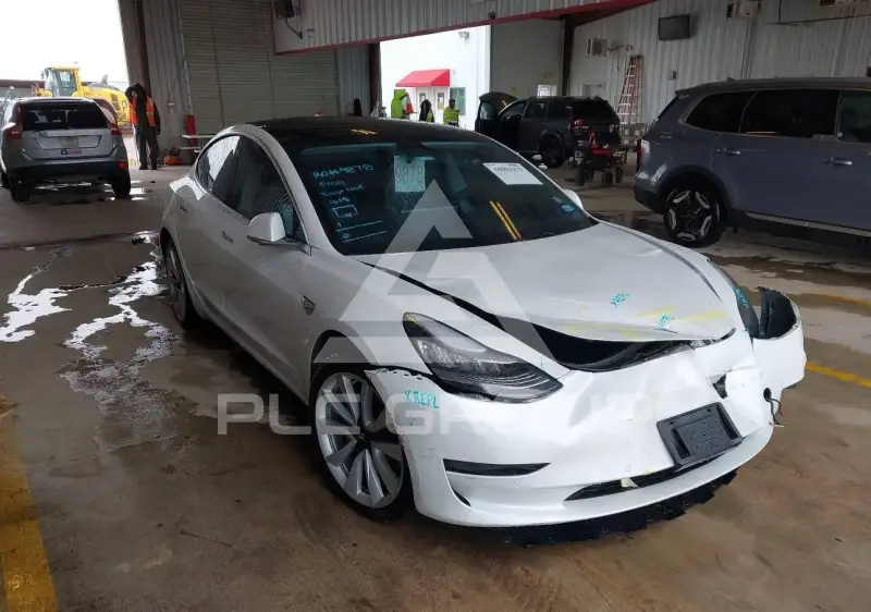 2019 Tesla Model 3 photo