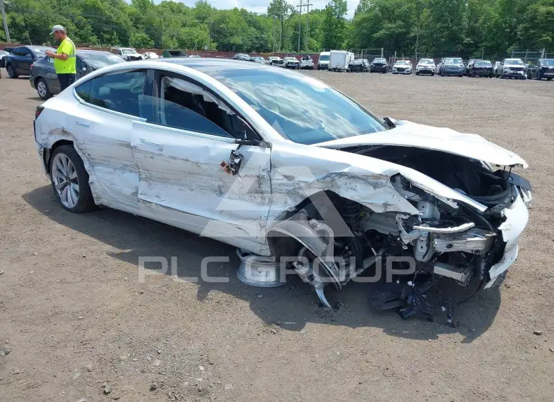 2019 Tesla Model 3 фото