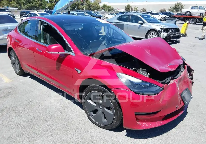2019 Tesla Model 3 фото