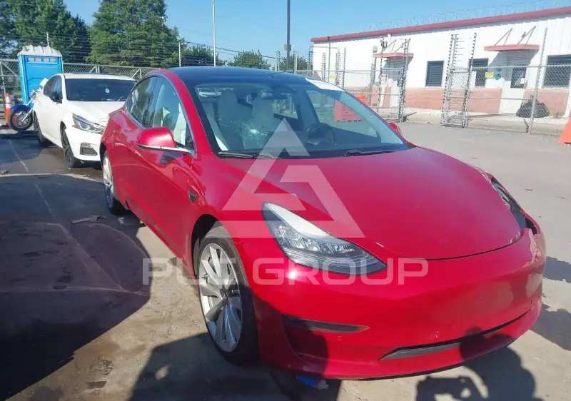 2019 Tesla Model 3 фото