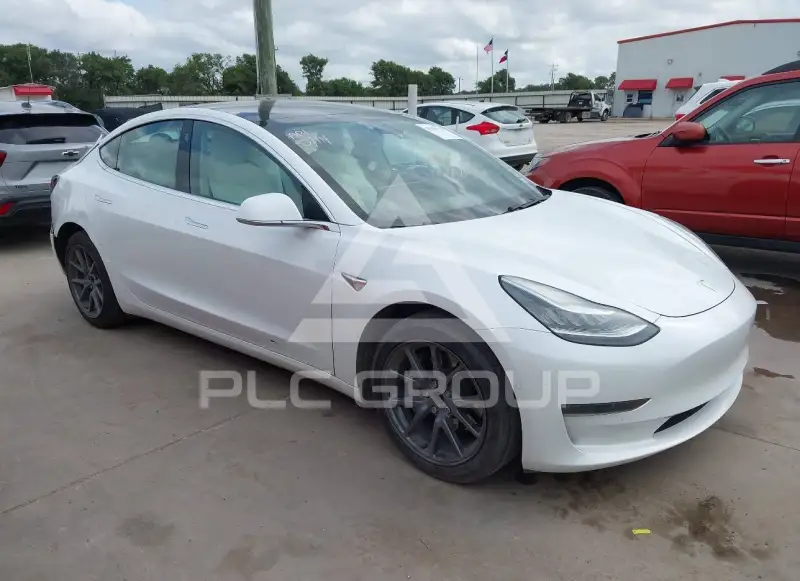 2019 Tesla Model 3 photo