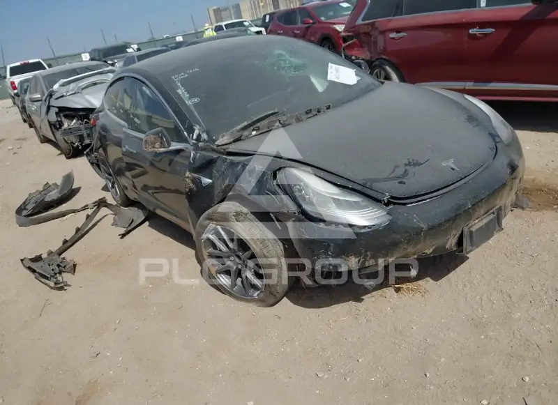 2019 Tesla Model 3 photo