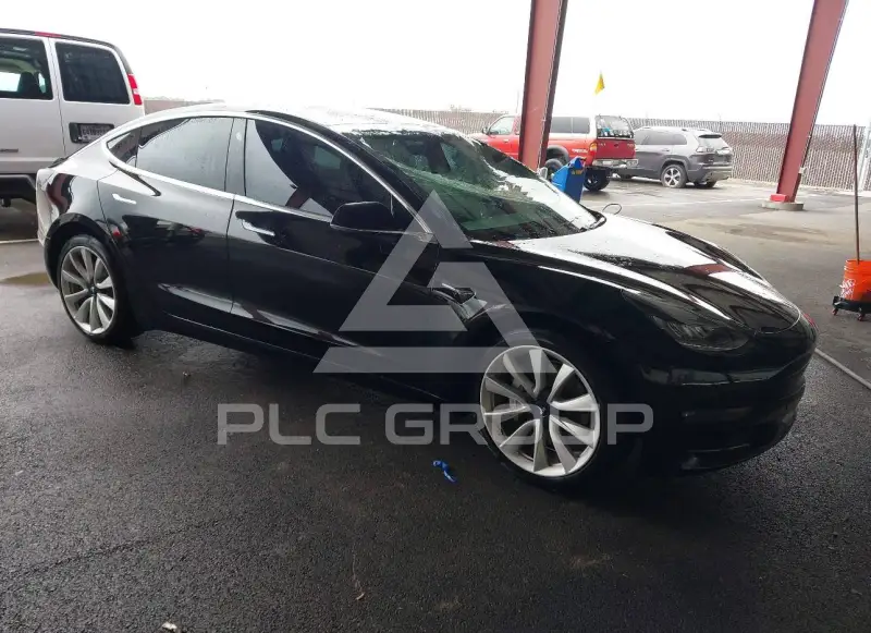 2019 Tesla Model 3 photo