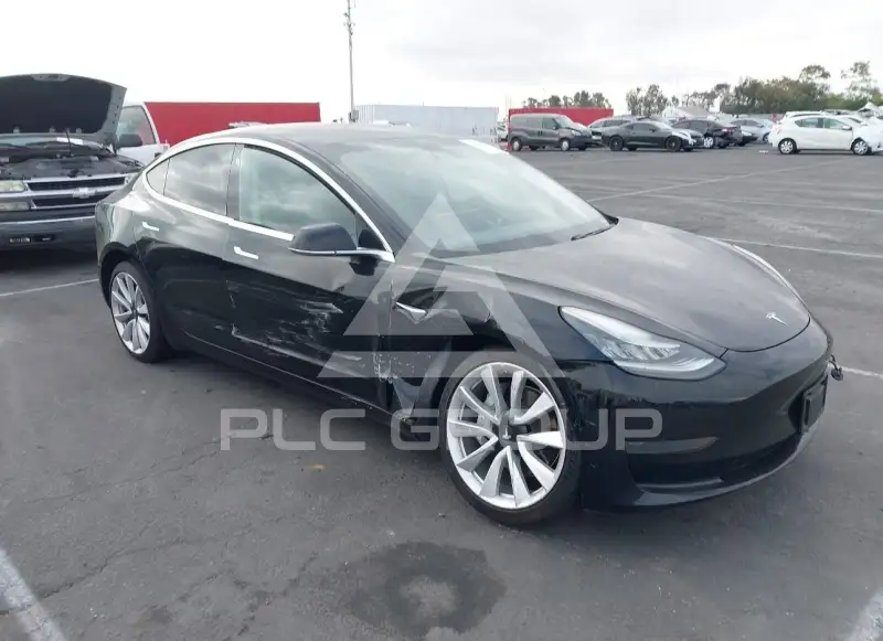 2019 Tesla Model 3 фото