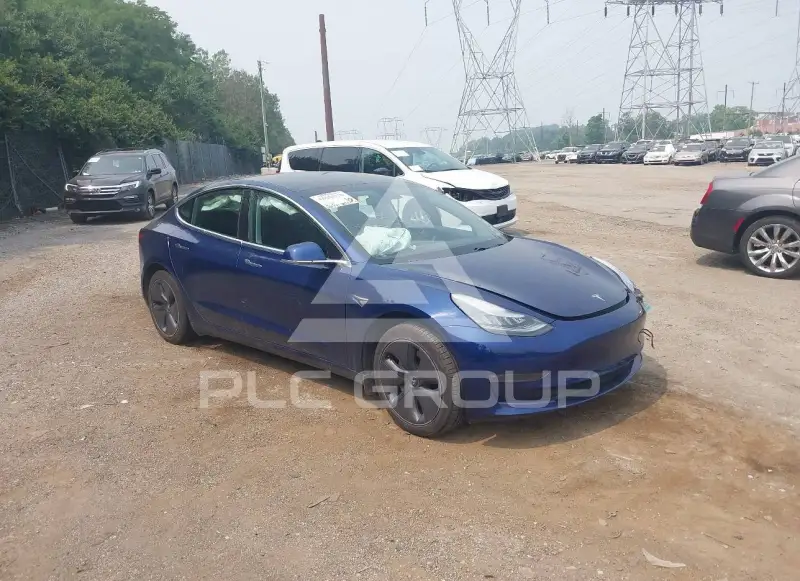 2019 Tesla Model 3 фото