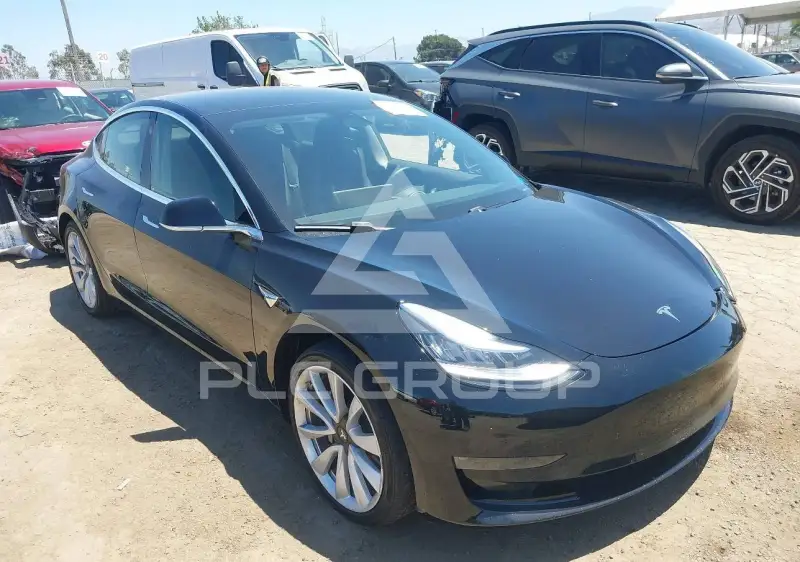 2019 Tesla Model 3 фото