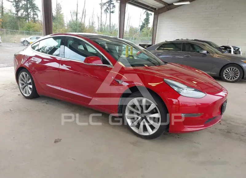 2019 Tesla Model 3 фото