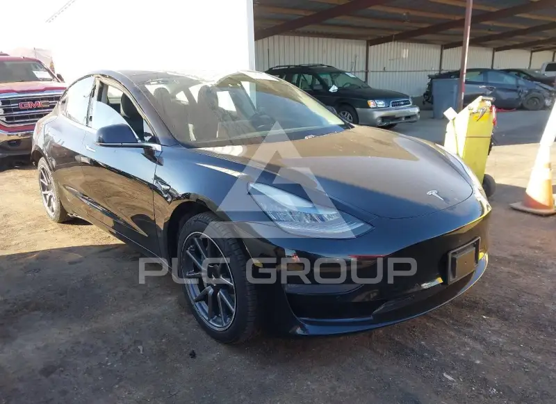 2019 Tesla Model 3 фото