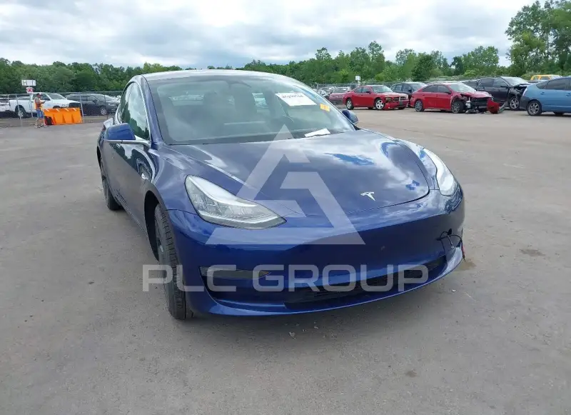 2019 Tesla Model 3 photo
