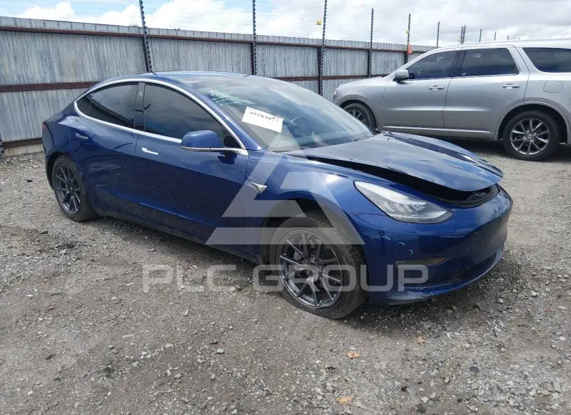 2019 Tesla Model 3 фото
