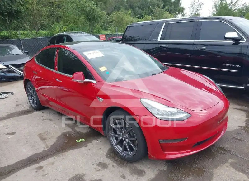 2019 Tesla Model 3 фото