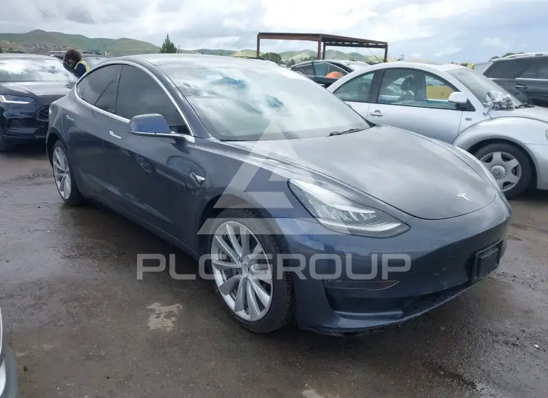 2019 Tesla Model 3 photo
