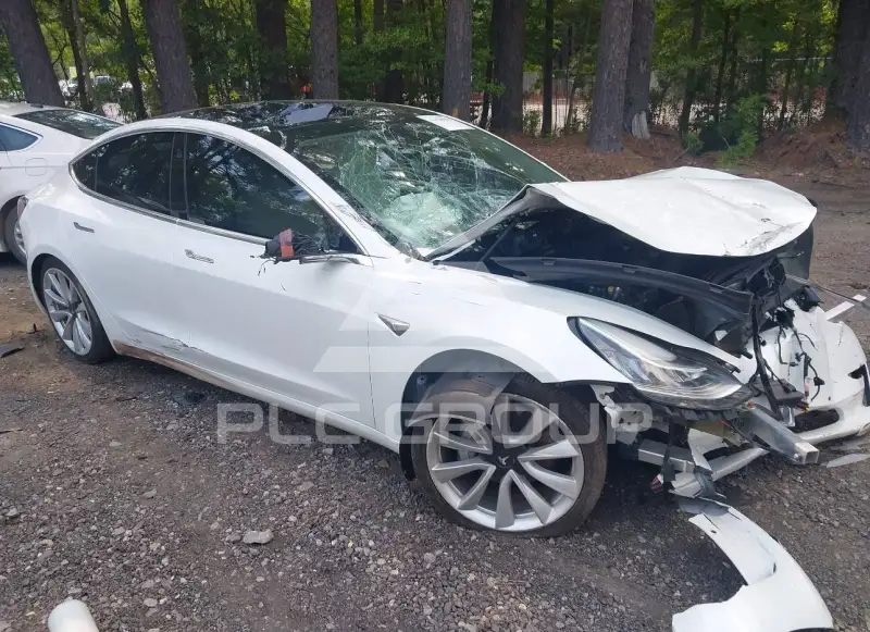 2019 Tesla Model 3 фото