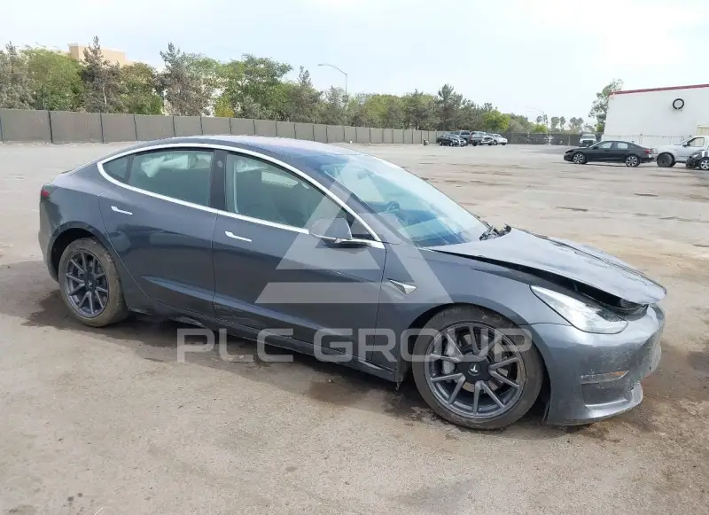 2019 Tesla Model 3 фото