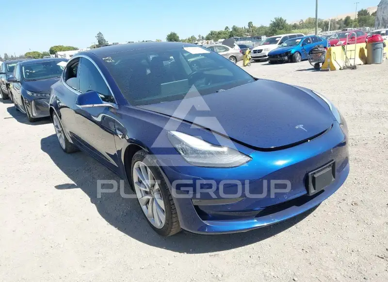 2019 Tesla Model 3 фото