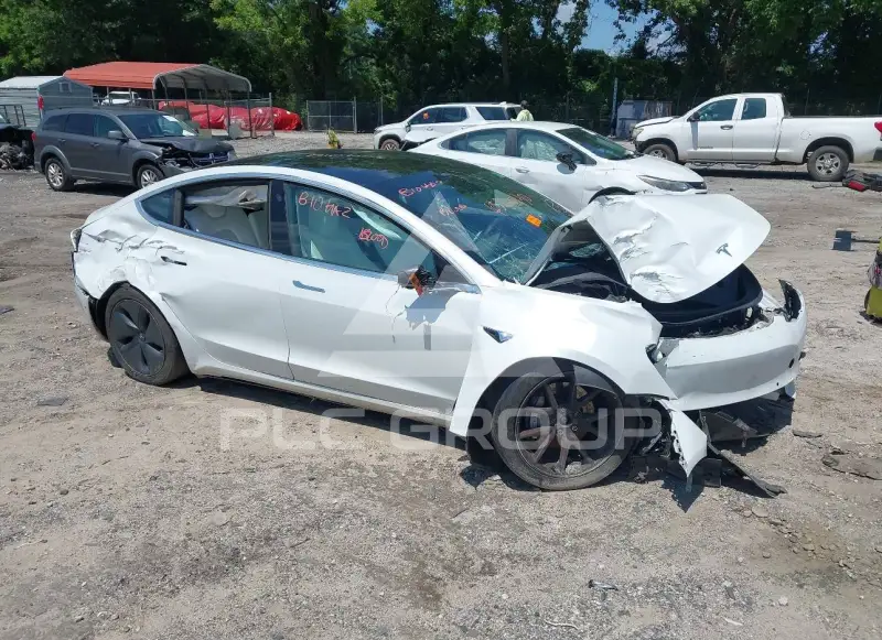 2019 Tesla Model 3 фото