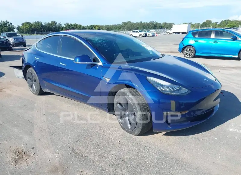 2019 Tesla Model 3 фото