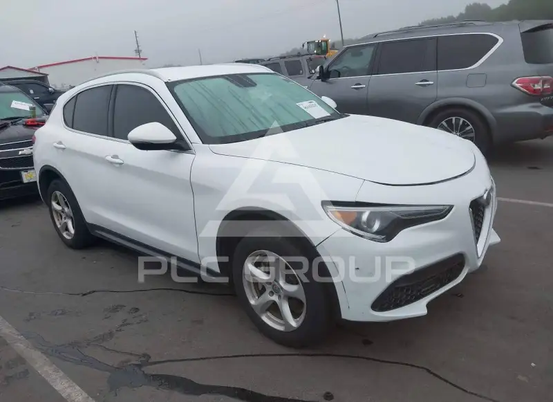 2019 Alfa Romeo Stelvio фото